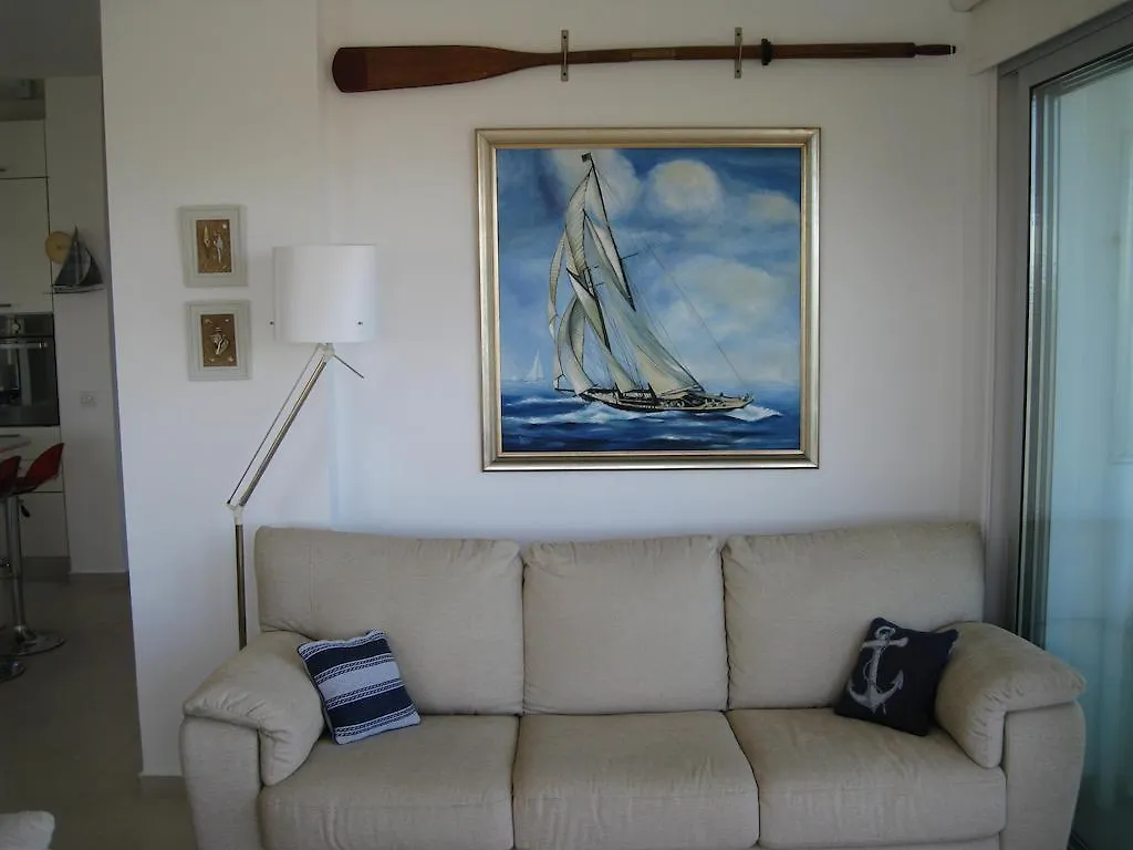 Trident Beach Apartment Protaras 0*,