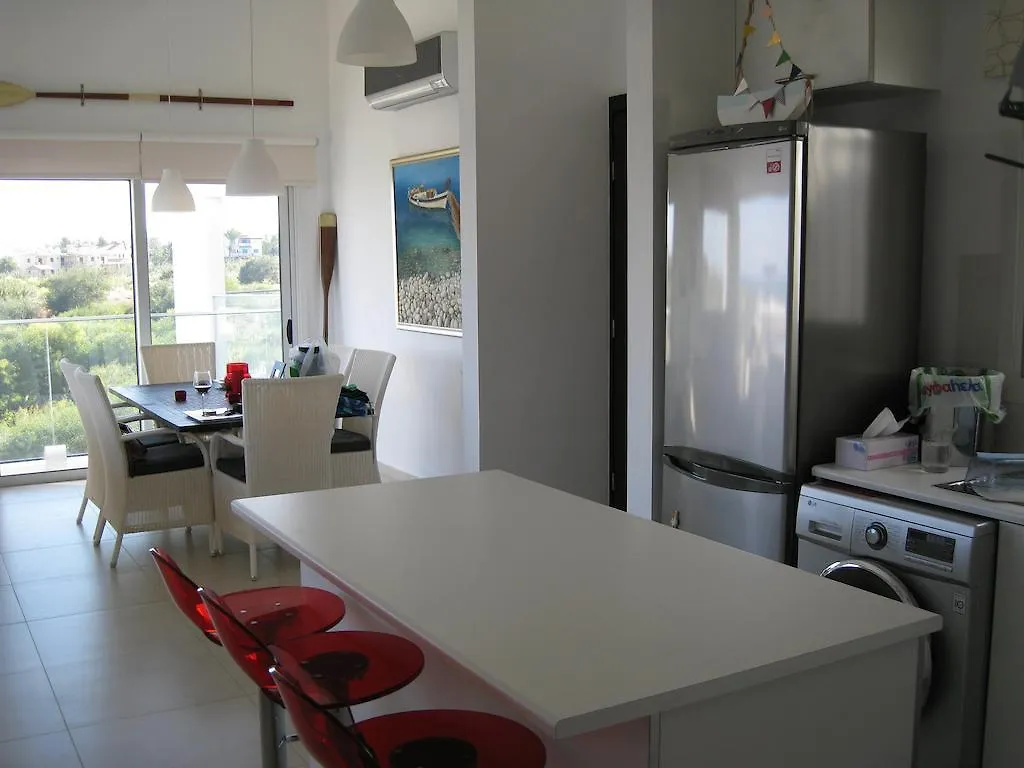 Trident Beach Apartment Protaras Kypr